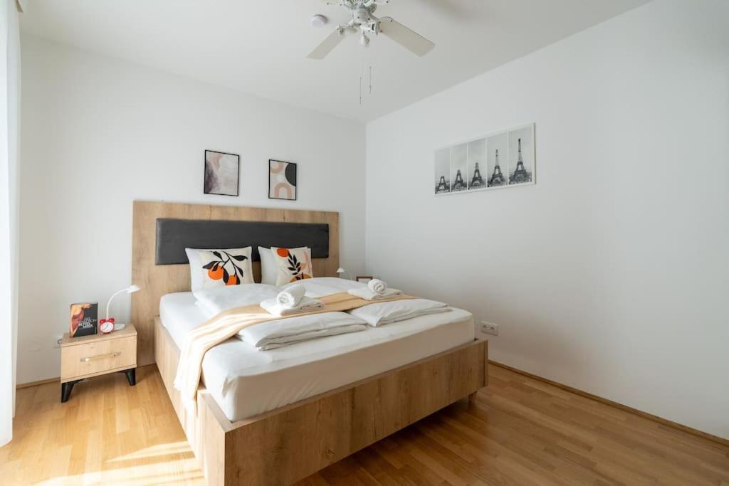 Sunny 1Br Home With Balcony By Hm Wien Ngoại thất bức ảnh